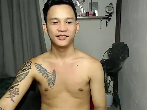 Snapshot of asianmonstercock05 chatting on 06/01/26, 12:40 asianmonstercock05 online show from 06/01/26, 12:40