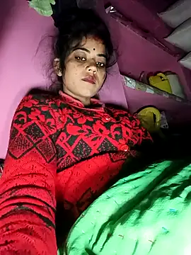 Snapshot of Mahek_love143 chatting on 11/30/25, 12:47 Mahek love143 online show from 11/30/25, 12:47