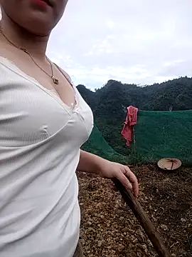 Meomeo-meo online show from 10/23/25, 12:43