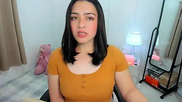 Snapshot of BubbbleButtDemi chatting on 11/08/25, 10:48 BubbbleButtDemi online show from 11/08/25, 10:48