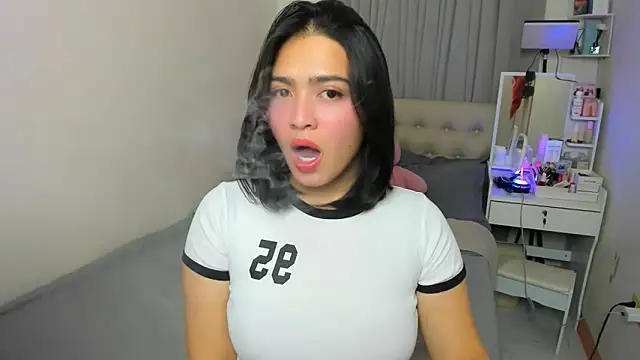 Snapshot of BubbbleButtDemi chatting on 05/03/26, 02:23 BubbbleButtDemi online show from 05/03/26, 02:23