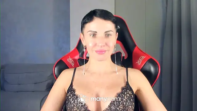Angel iam online show from 06/05/26, 05:51