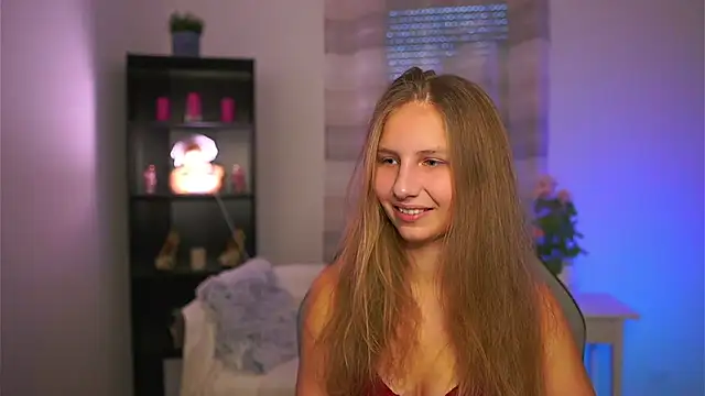 emmie murray online show from 12/19/25, 02:02