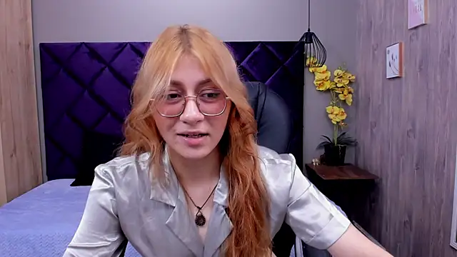 ChloeCampbell03 online show from 10/26/25, 03:40