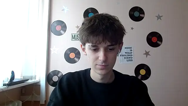 Snapshot of Hoot_Dude_ chatting on 10/13/25, 12:49 Hoot Dude  online show from 10/13/25, 12:49