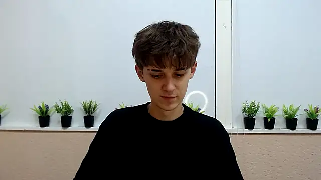 Snapshot of Hoot_Dude_ chatting on 10/18/25, 01:34 Hoot Dude  online show from 10/18/25, 01:34