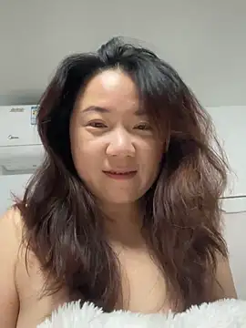 Momo-9988 online show from 11/04/25, 03:33