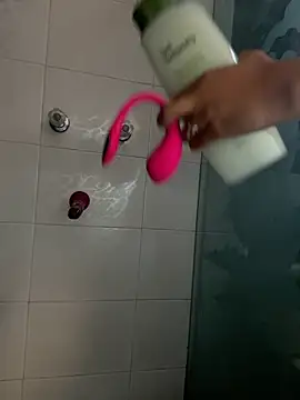 Violettt hot online show from 10/21/25, 10:05