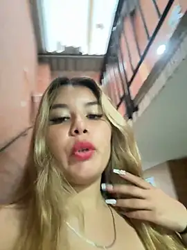 Violettt hot online show from 11/04/25, 10:31