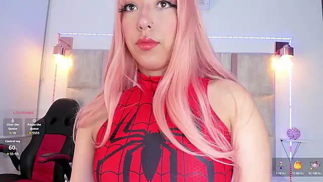 Snapshot of emily__walker chatting on 10/08/25, 12:58 emily walker online show from 10/08/25, 12:58