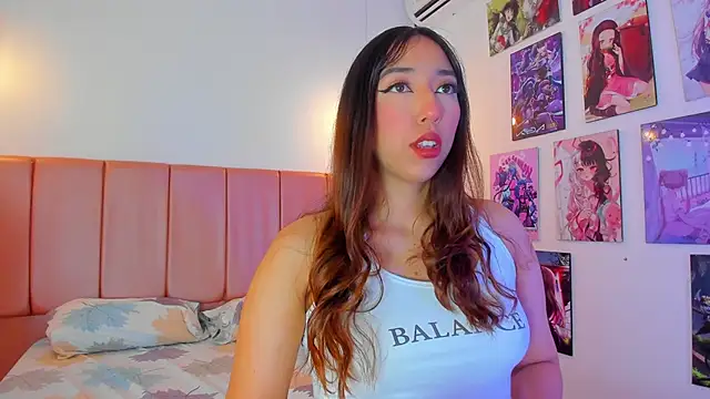 Snapshot of emily__walker chatting on 02/09/26, 04:27 emily walker online show from 02/09/26, 04:27