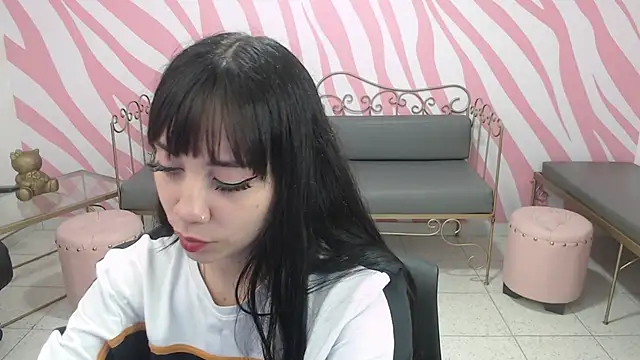 saabrina  online show from 12/21/25, 01:18