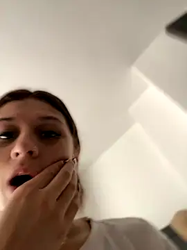 aliisonn   parker26 online show from 09/23/25, 07:06