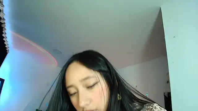 Hinata 21  online show from 06/26/26, 08:24