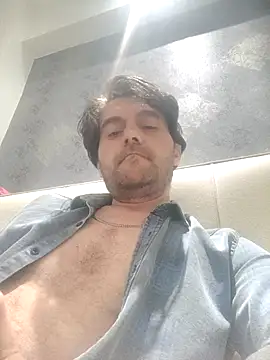 darkk2155 online show from 11/04/25, 12:21