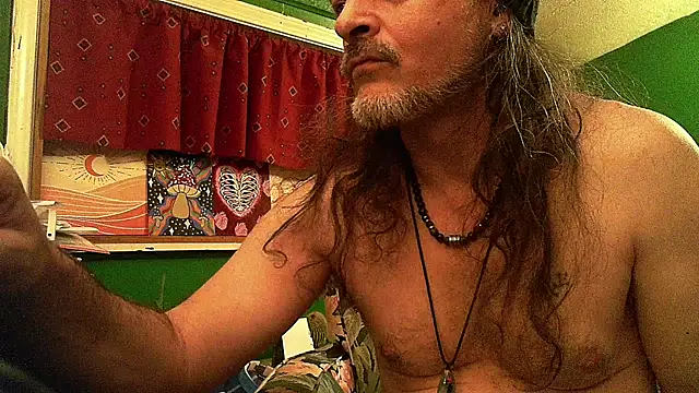 HippieDad333 online show from 05/04/26, 09:05
