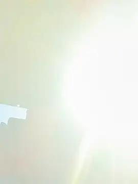 Snapshot of lilmisssunshine_ chatting on 10/16/25, 08:32 lilmisssunshine online show from 10/16/25, 08:32