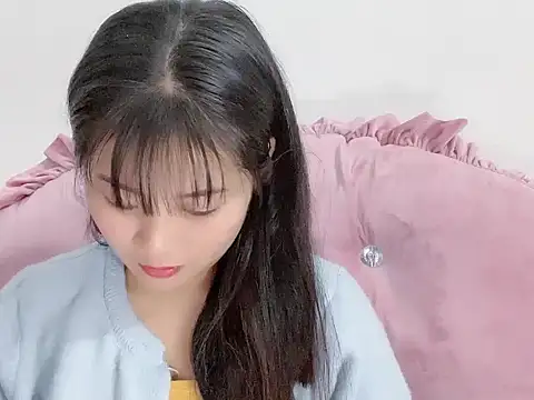 Lie liee online show from 12/17/25, 01:28