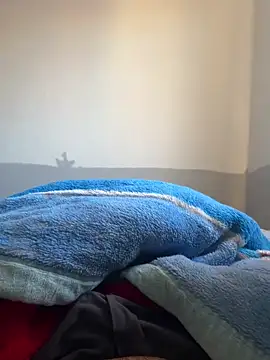 herinhos38 online show from 09/24/25, 09:23