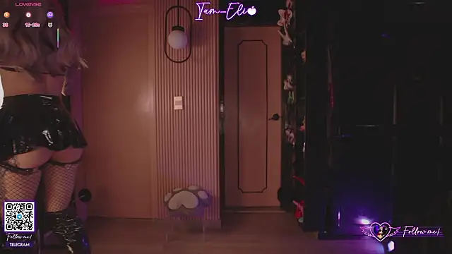 Snapshot of Iam_elii1 chatting on 01/15/26, 01:43 Iam elii1 online show from 01/15/26, 01:43