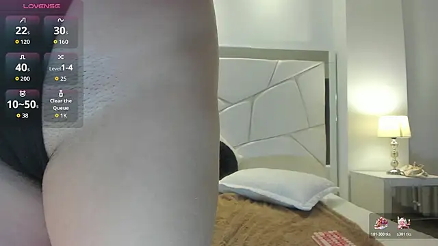 Natasha Kiim  online show from 01/10/26, 03:52