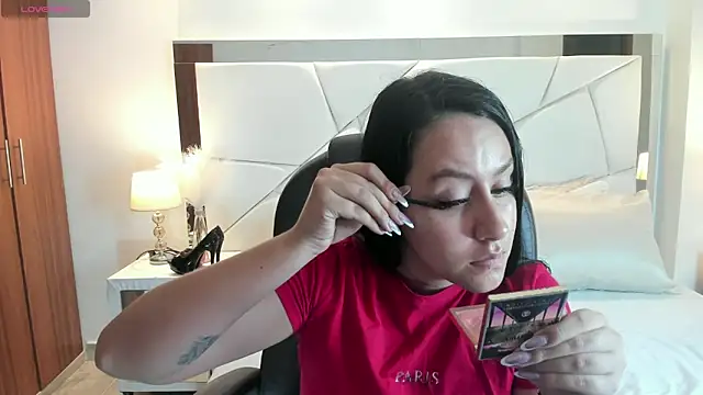 Snapshot of Natasha_Kiim_ chatting on 05/03/26, 03:23 Natasha Kiim online show from 05/03/26, 03:23