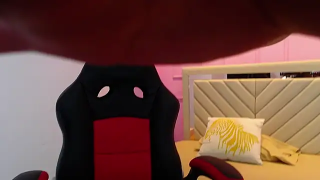 ALAHIACRUZ1 online show from 10/02/25, 12:23