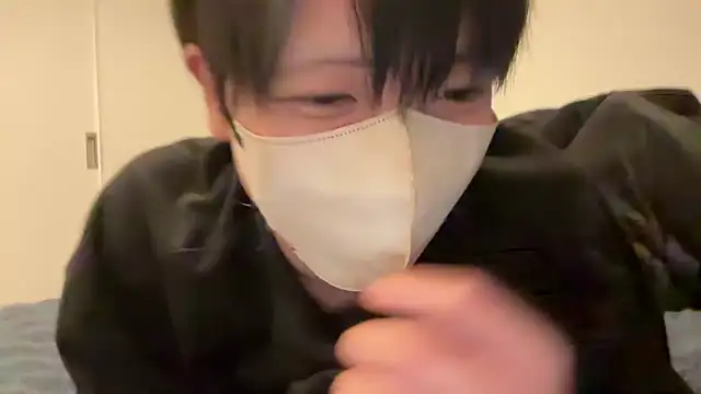 Snapshot of tora3220 chatting on 01/12/26, 12:43 tora3220 online show from 01/12/26, 12:43