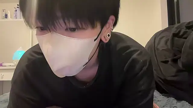 Snapshot of tora3220 chatting on 02/08/26, 12:52 tora3220 online show from 02/08/26, 12:52