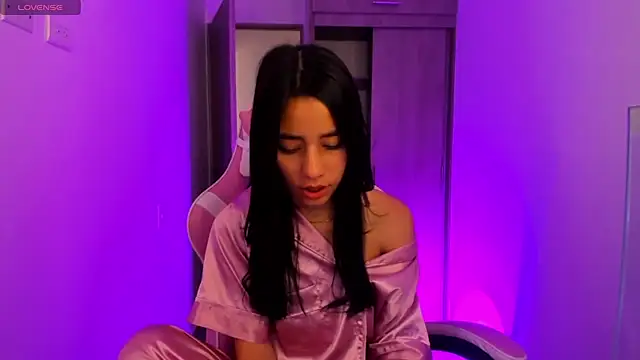 ISABELFORYOU1 online show from 11/24/25, 07:24