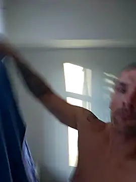 Ando1992 online show from 11/22/25, 08:02