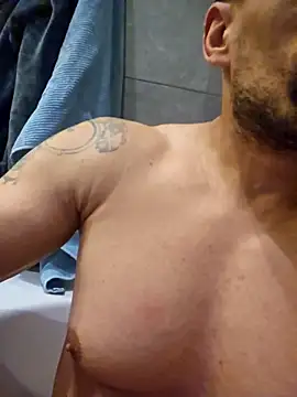 Ando1992 online show from 04/19/26, 01:32