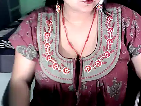 BABITA KUMARII online show from 10/12/25, 04:06