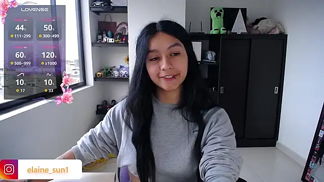Snapshot of elaine_sun1 chatting on 03/31/26, 10:10 elaine sun1 online show from 03/31/26, 10:10
