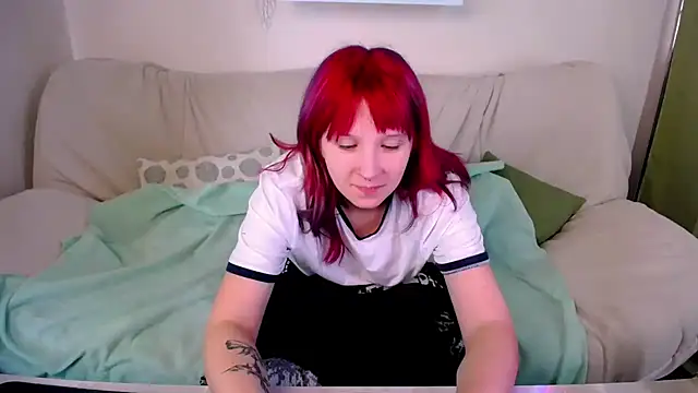 Snapshot of Mary_Lanee chatting on 10/11/25, 03:39 Mary Lanee online show from 10/11/25, 03:39