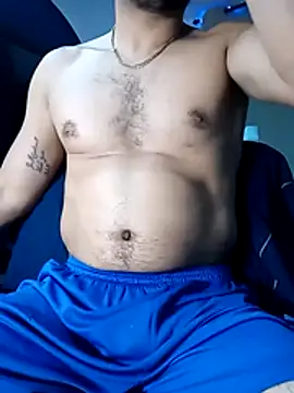 Snapshot of LucasGaeel chatting on 11/19/25, 09:42 LucasGaeel online show from 11/19/25, 09:42