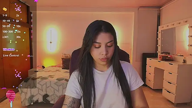 kloe28 online show from 06/15/26, 03:42