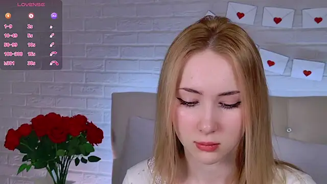 Snapshot of LiraKink chatting on 02/11/26, 03:55 LiraKink online show from 02/11/26, 03:55