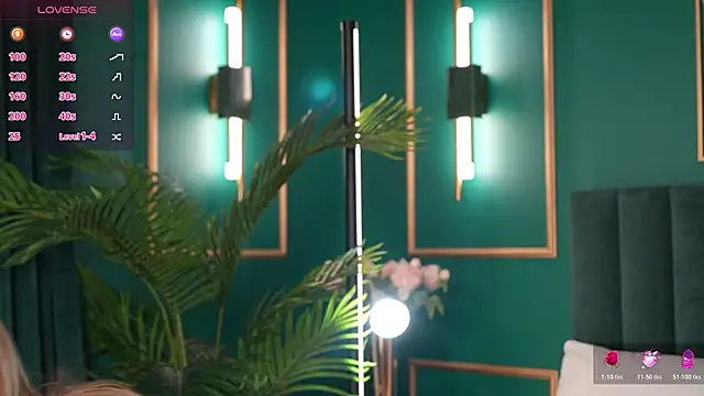 Snapshot of LiraKink chatting on 02/20/26, 03:47 LiraKink online show from 02/20/26, 03:47