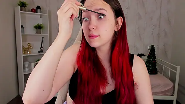 Monica  Queen online show from 12/20/25, 12:07