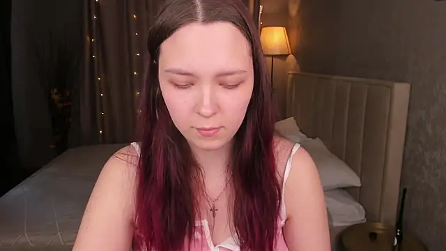 Monica  Queen online show from 04/25/26, 05:32