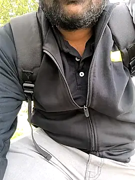 Snapshot of imkingz chatting on 10/25/25, 04:42 imkingz online show from 10/25/25, 04:42