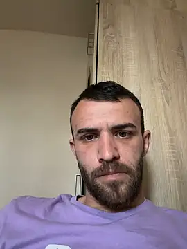 Snapshot of sexyman1936 chatting on 03/31/26, 04:46 sexyman1936 online show from 03/31/26, 04:46