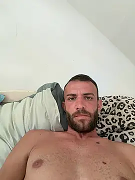 Snapshot of sexyman1936 chatting on 07/19/26, 08:51 sexyman1936 online show from 07/19/26, 08:51