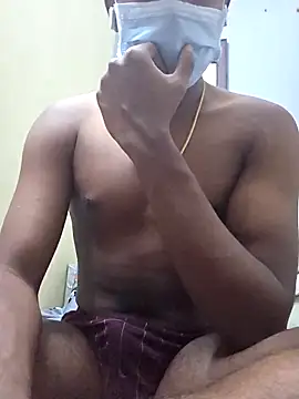 Snapshot of handsome_blg_tam chatting on 02/14/26, 09:39 handsome blg tam online show from 02/14/26, 09:39