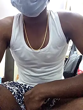 Snapshot of handsome_blg_tam chatting on 03/16/26, 10:30 handsome blg tam online show from 03/16/26, 10:30