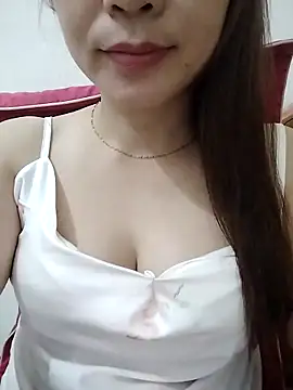 Snapshot of Girl_Shy2000 chatting on 09/30/25, 10:20 Girl Shy2000 online show from 09/30/25, 10:20