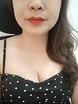 Girl Shy2000 online show from 04/24/26, 04:04