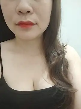 Girl Shy2000 online show from 06/06/26, 10:03