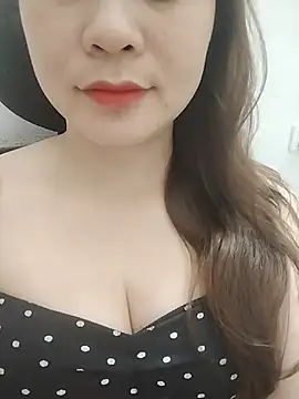 Girl Shy2000 online show from 06/09/26, 02:39